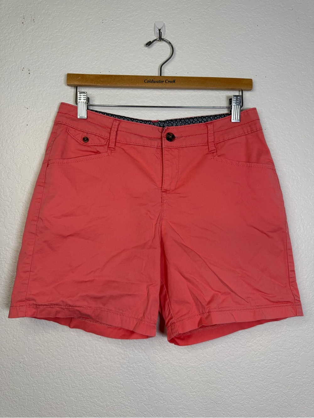 Lee Natural Fit Coral Shorts 1889, Size 4‎